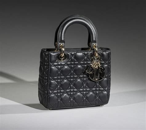 petit sac lady dior